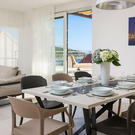מילנה Luxury Villa Lucice View מראה חיצוני תמונה