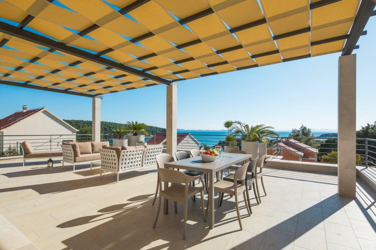 מילנה Luxury Villa Lucice View מראה חיצוני תמונה