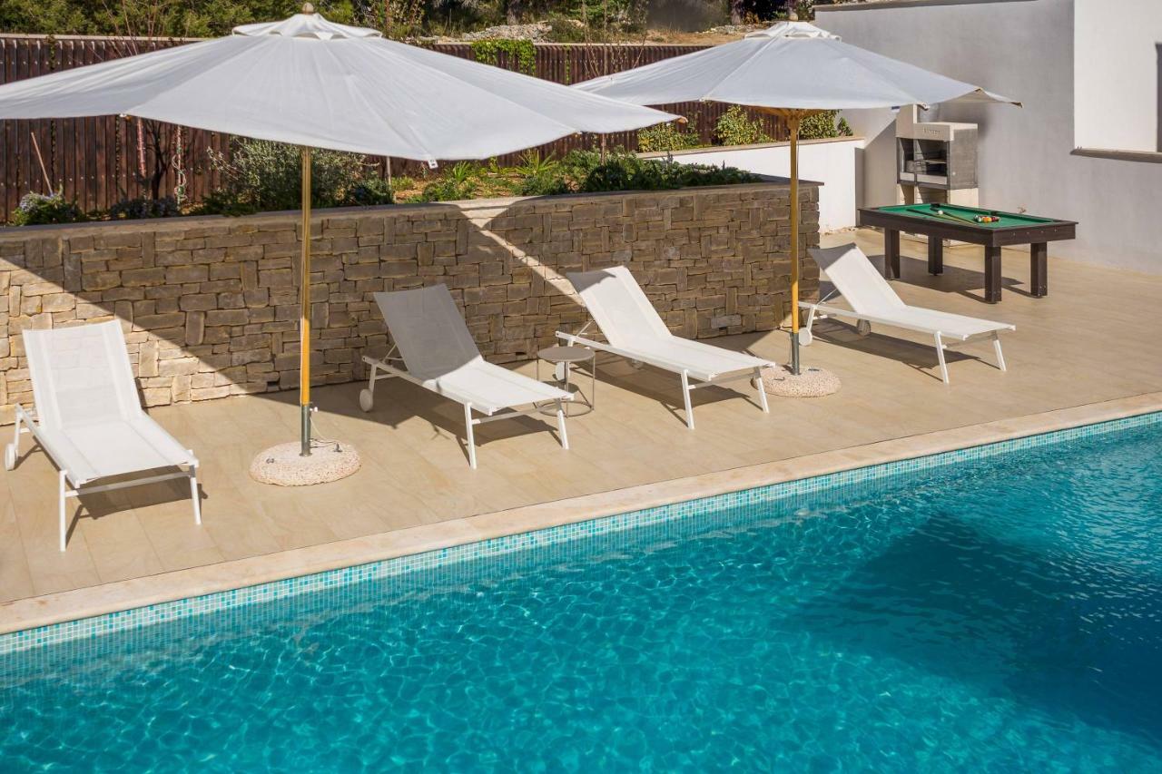 מילנה Luxury Villa Lucice View מראה חיצוני תמונה