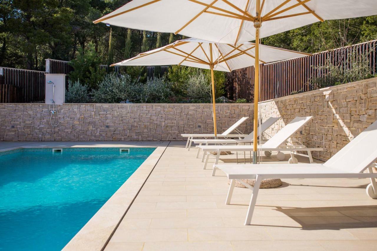 מילנה Luxury Villa Lucice View מראה חיצוני תמונה