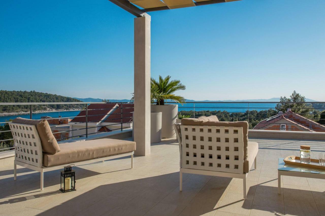 מילנה Luxury Villa Lucice View מראה חיצוני תמונה