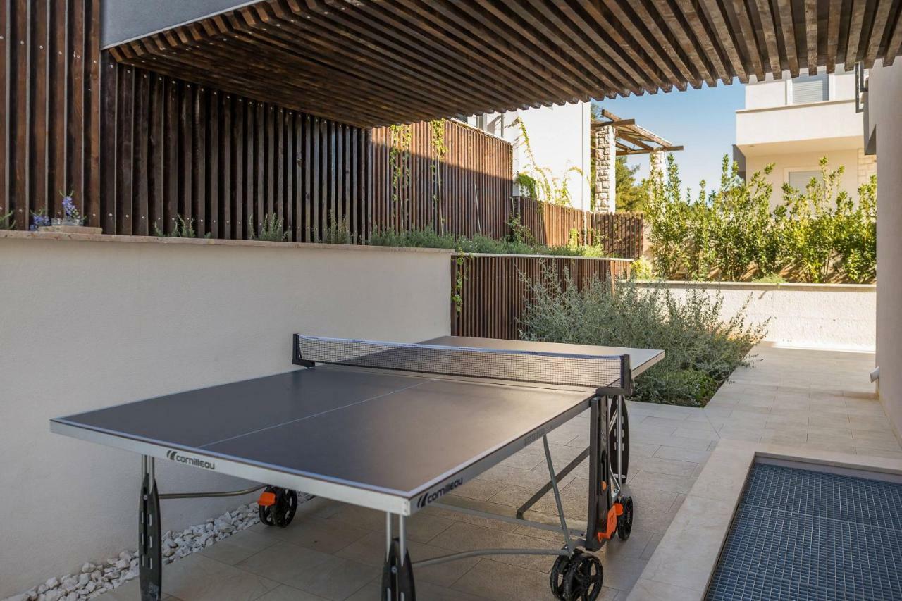 מילנה Luxury Villa Lucice View מראה חיצוני תמונה